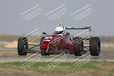 media/Oct-25-2025-CalClub SCCA (Sat) [[34c778dfbe]]/Group 3/Qualifying/